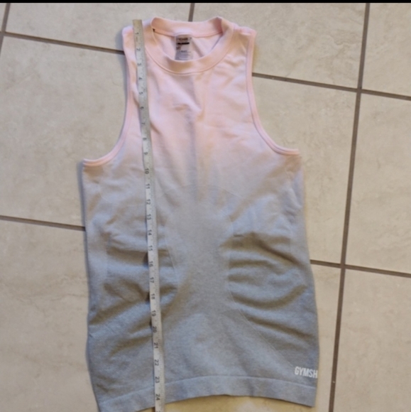 Gymshark sleeveless ombre pink and grey top - Picture 4 of 7